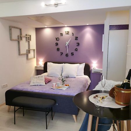 Apartments Nea 罗维尼 外观 照片
