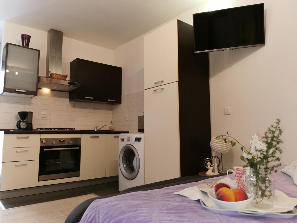 Apartments Nea 罗维尼 外观 照片