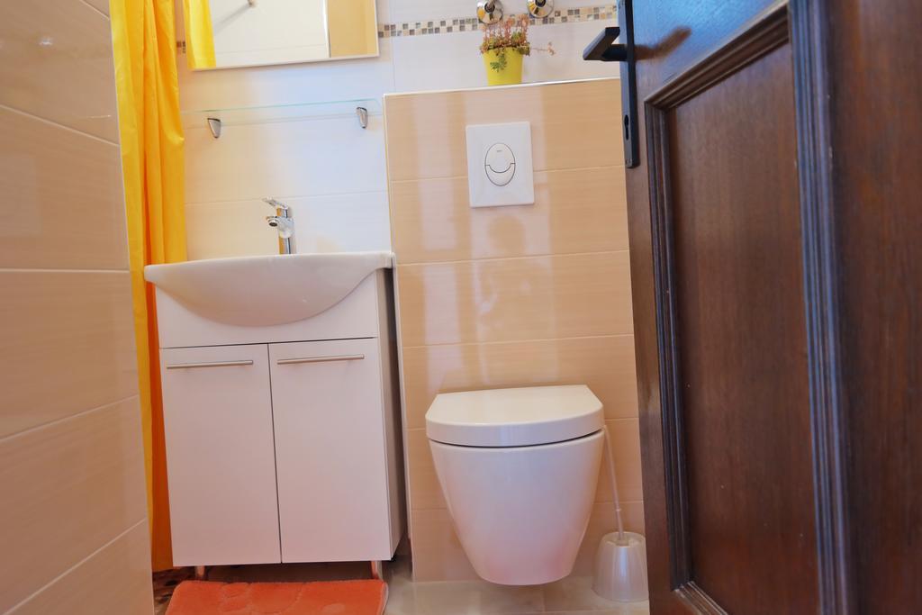Apartments Nea 罗维尼 外观 照片