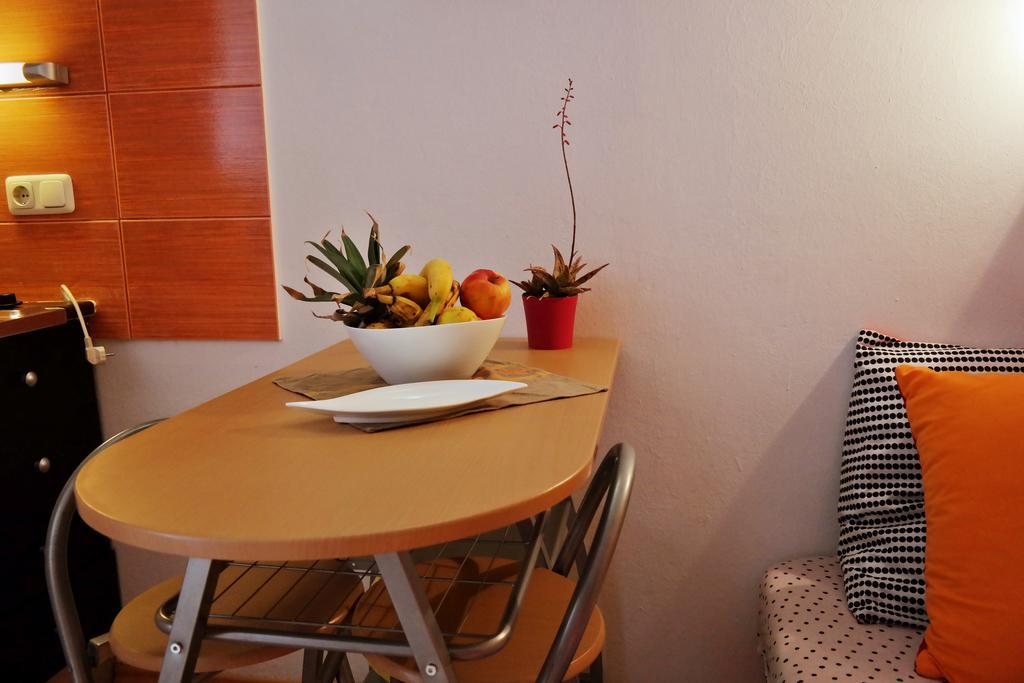 Apartments Nea 罗维尼 外观 照片