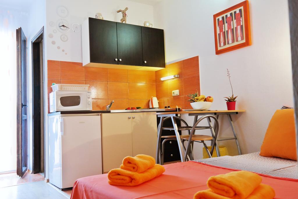 Apartments Nea 罗维尼 外观 照片